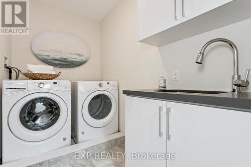 105 Twenty Second Street, Toronto, ON - Indoor Photo Showing Laundry Room