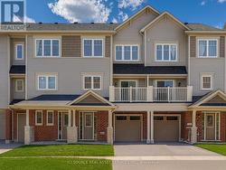 71 TABARET CRESCENT  Oshawa, ON L1L 0G5