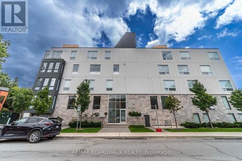 503 - 150 GREENFIELD AVENUE  Ottawa, ON K1S 5W6