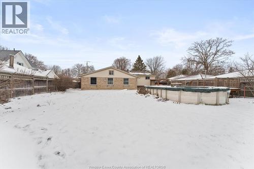 1935 Canard Drive, Lasalle, ON - Outdoor