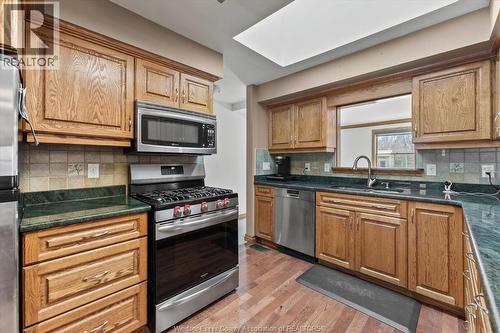1935 Canard Drive, Lasalle, ON - Indoor Photo Showing Kitchen