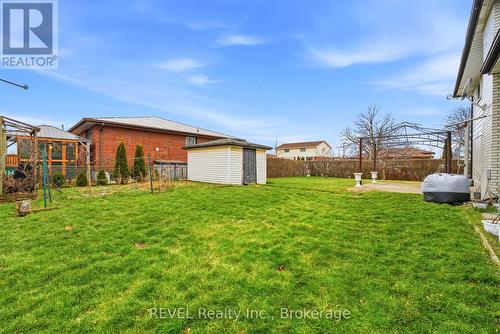 1 Laval Avenue, Welland (Lincoln/Crowland), ON - Outdoor