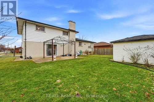 1 Laval Avenue, Welland (Lincoln/Crowland), ON - Outdoor