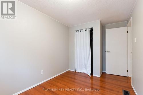 70 - 700 Exeter Road, London South (South X), ON - Indoor Photo Showing Other Room