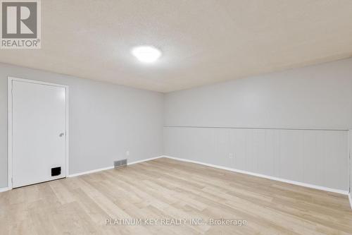 70 - 700 Exeter Road, London South (South X), ON - Indoor Photo Showing Other Room