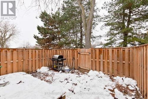 70 - 700 Exeter Road, London South (South X), ON - Outdoor