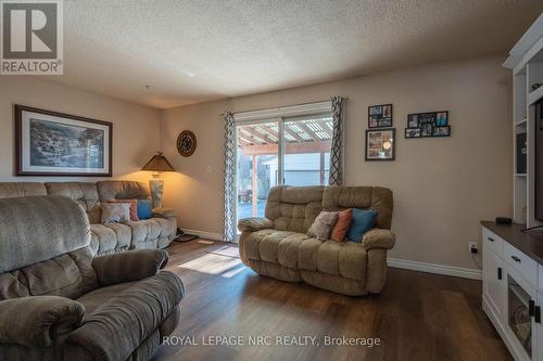 Bright Living Room with Back Yard Access - 38 Dougherty Crescent, Welland (N. Welland), ON - Indoor Photo Showing Living Room