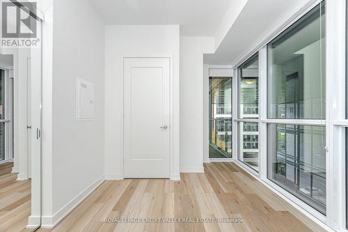 413 - 70 Princess Street E, Toronto, ON - Indoor Photo Showing Other Room