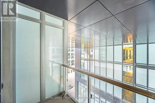 413 - 70 Princess Street E, Toronto, ON - Indoor Photo Showing Other Room