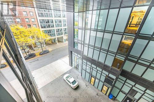 413 - 70 Princess Street E, Toronto, ON - Indoor Photo Showing Other Room