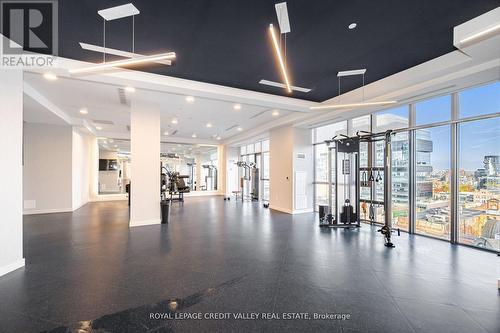 413 - 70 Princess Street E, Toronto, ON - Indoor Photo Showing Gym Room