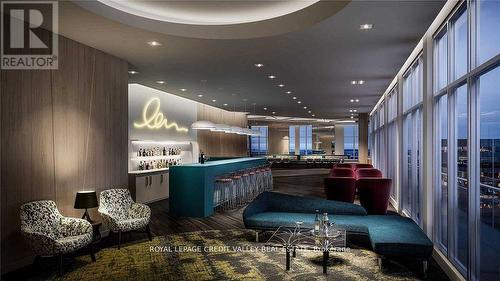 413 - 70 Princess Street E, Toronto, ON - Indoor Photo Showing Other Room