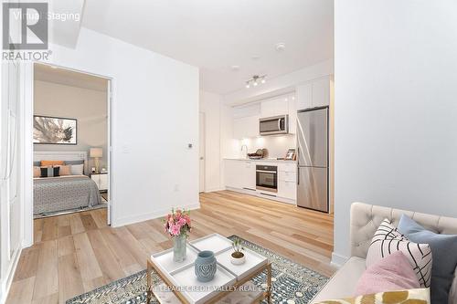 413 - 70 Princess Street E, Toronto, ON - Indoor