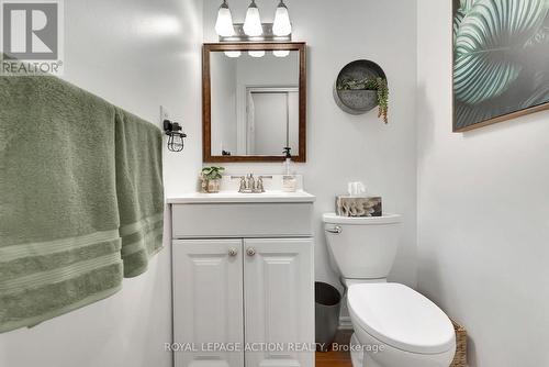 159 - 36 Hayhurst Road, Brantford, ON - Indoor Photo Showing Bathroom