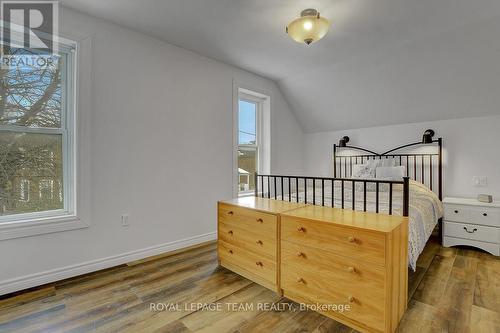 87 Russell Street E, Smiths Falls, ON - Indoor