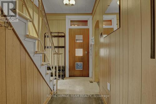 87 Russell Street E, Smiths Falls, ON - Indoor Photo Showing Other Room
