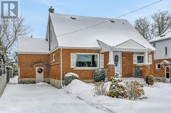 103 GLYNN AVENUE  Ottawa, ON K1K 1S7