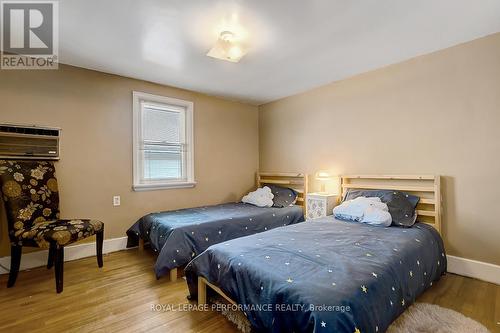 103 Glynn Avenue, Ottawa, ON - Indoor Photo Showing Bedroom