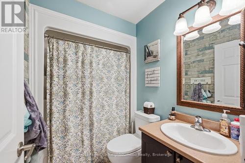 25 Klein Street, Port Hope, ON - Indoor Photo Showing Bathroom