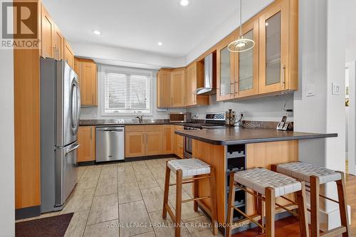 1682 Jackson Boulevard, Kingston (Kingston East (Incl Cfb Kingston)), ON - Indoor Photo Showing Kitchen