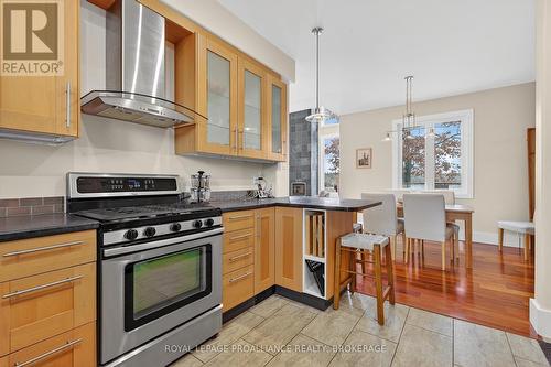 1682 Jackson Boulevard, Kingston (Kingston East (Incl Cfb Kingston)), ON - Indoor Photo Showing Kitchen
