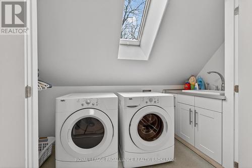 1682 Jackson Boulevard, Kingston (Kingston East (Incl Cfb Kingston)), ON - Indoor Photo Showing Laundry Room