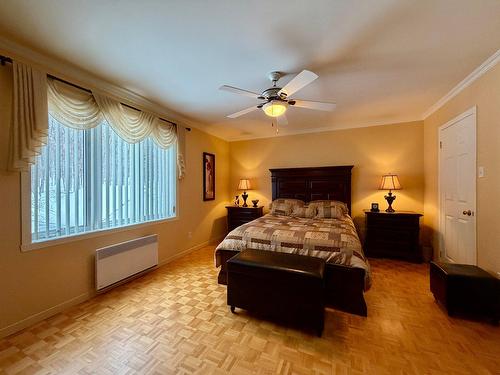 Chambre à coucher principale - 235 Rue Copeland, Lachute, QC - Indoor Photo Showing Bedroom
