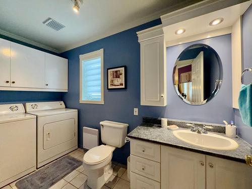 Salle d'eau - 235 Rue Copeland, Lachute, QC - Indoor Photo Showing Other Room