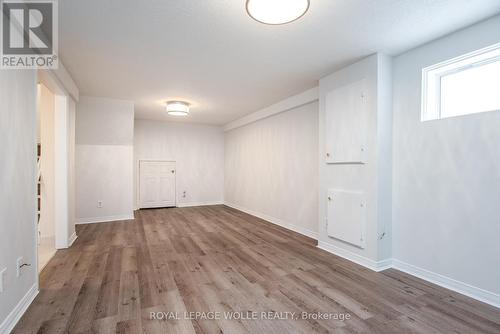 60 Hahn Avenue, Cambridge, ON - Indoor Photo Showing Other Room