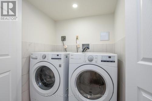 60 Hahn Avenue, Cambridge, ON - Indoor Photo Showing Laundry Room