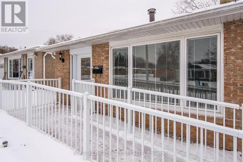 60 Hahn Avenue, Cambridge, ON - Outdoor