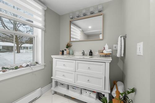 Logement - 178  - 182 67E Rue O., Québec (Charlesbourg), QC - Indoor Photo Showing Bathroom