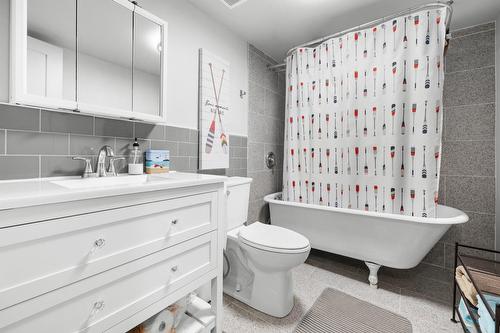 Logement - 178  - 182 67E Rue O., Québec (Charlesbourg), QC - Indoor Photo Showing Bathroom