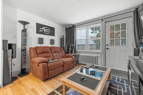 Logement - 178  - 182 67E Rue O., Québec (Charlesbourg), QC - Indoor Photo Showing Living Room
