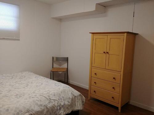 Chambre à coucher - 1055 Rue St-Jacques, Longueuil (Le Vieux-Longueuil), QC - Indoor Photo Showing Bedroom