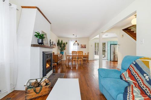Salon - 1055 Rue St-Jacques, Longueuil (Le Vieux-Longueuil), QC - Indoor Photo Showing Living Room With Fireplace