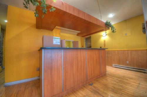 Bar - 1454 Rue Atateken, Montréal (Ville-Marie), QC - Indoor Photo Showing Other Room