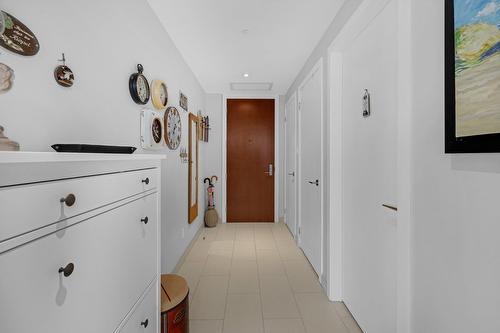 Hall d'entrée/Vestibule - 2505-495 Av. Viger O., Montréal (Ville-Marie), QC - Indoor Photo Showing Other Room