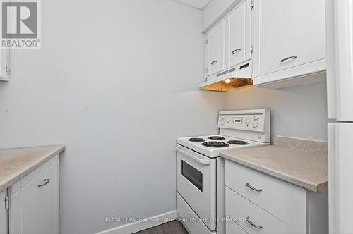 P - 4 Pearl Street, Smiths Falls, ON - Indoor Photo Showing Kitchen