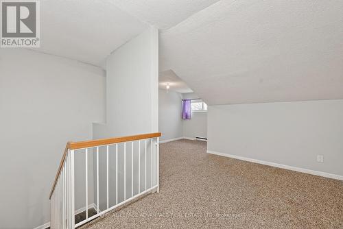 P - 4 Pearl Street, Smiths Falls, ON - Indoor Photo Showing Other Room