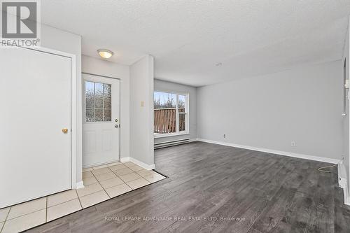 P - 4 Pearl Street, Smiths Falls, ON - Indoor Photo Showing Other Room