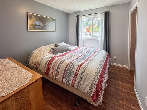 2001 7Th Street, Cranbrook, BC - Indoor Photo Showing Bedroom