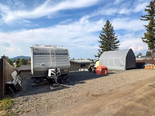2001 7Th Street, Cranbrook, BC - Outdoor