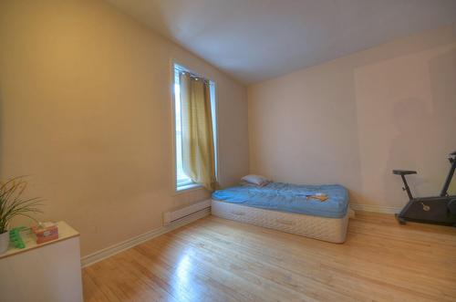 Chambre à coucher - 1452  - 1462 Rue Atateken, Montréal (Ville-Marie), QC - Indoor Photo Showing Bedroom
