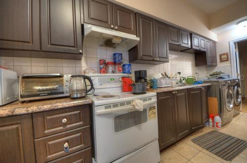 Cuisine - 1452  - 1462 Rue Atateken, Montréal (Ville-Marie), QC - Indoor Photo Showing Kitchen