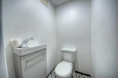Salle d'eau - 1452  - 1462 Rue Atateken, Montréal (Ville-Marie), QC - Indoor Photo Showing Bathroom