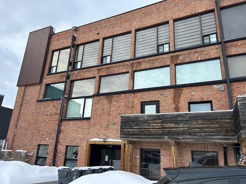 103 37 Cumberland Street S  Thunder Bay, ON P7B 2T4