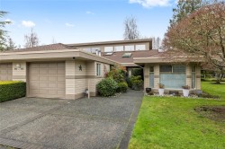 805 Lakes Blvd  French Creek, BC V9P 2B8