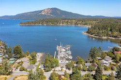 10915 Deep Cove Rd  North Saanich, BC V8L 5P9