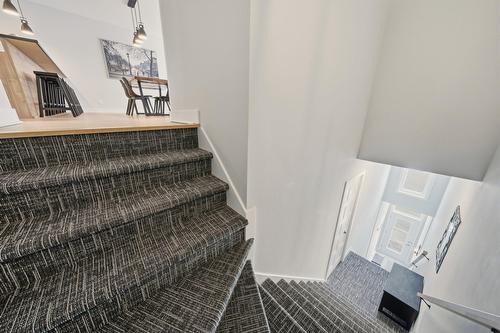 Hall d'entrée/Vestibule - 7-900 Rue Du Gisement, Sherbrooke (Les Nations), QC - Indoor Photo Showing Other Room